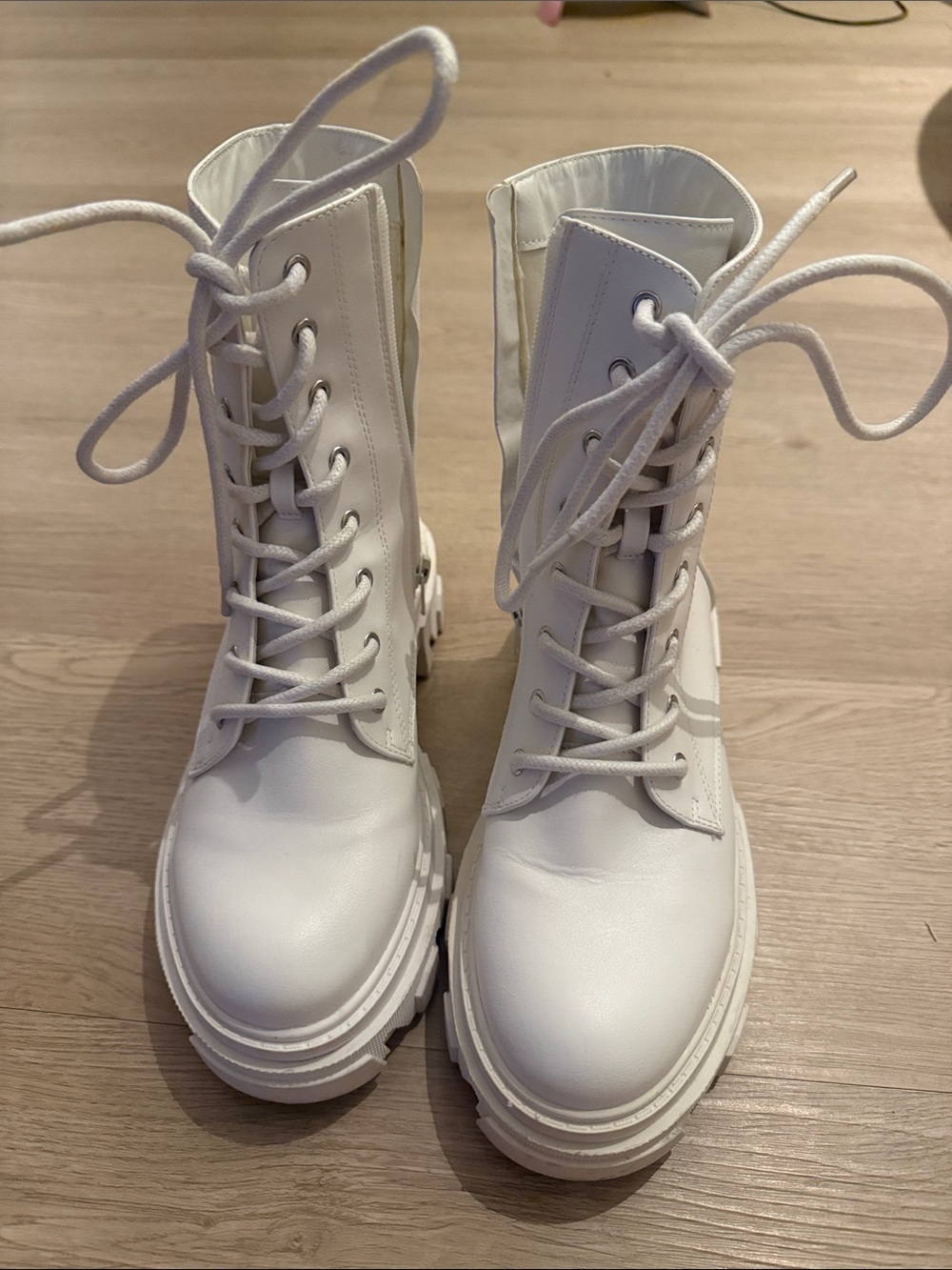 White Combat Moto Boots - Lace-Up Platform Women's Boots